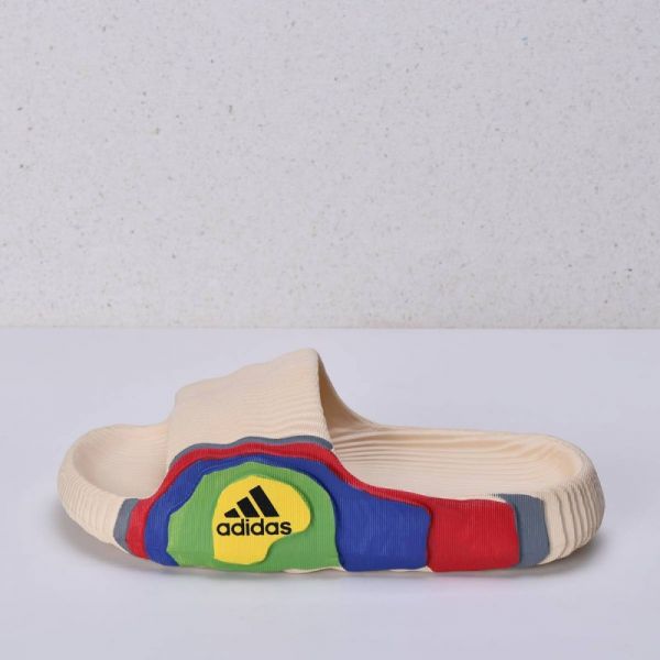 Adidas flip-flops art 2445